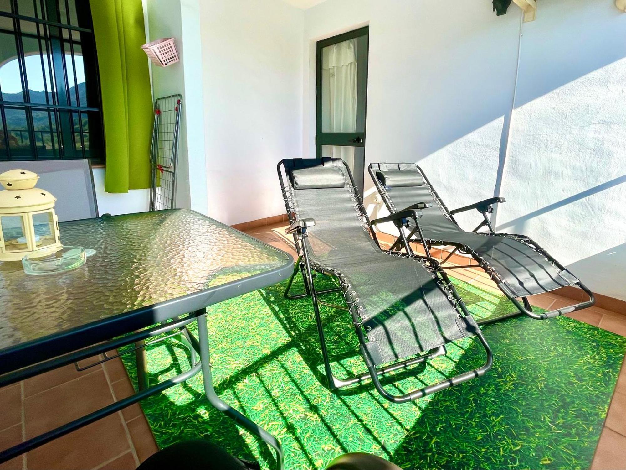 Apartamentos Axarquia , Frigiliana, Terraza Privada Con Vistas A La Montana Rio Y Al Mar 외부 사진